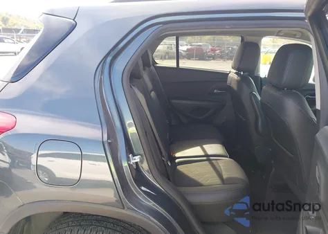 2022 Chevrolet Trax Awd Lt z USA, uszkodzony, nr VIN KL7CJPSM8NB557752